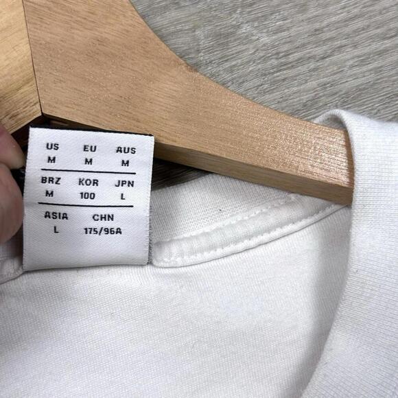 New Balance T-Shirt Mens Medium White USA Flag Patch Logo Athletic Heavy Weight - Picture 4 of 11